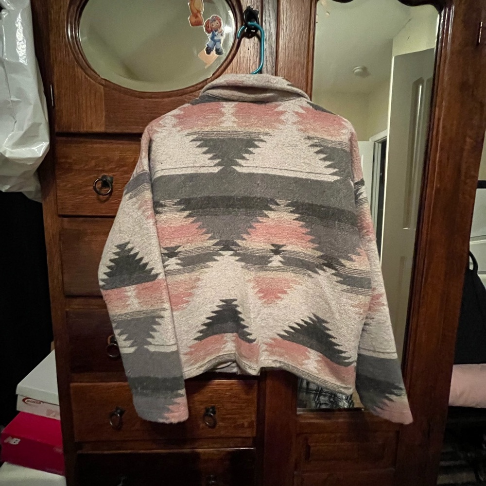 Womens shacket - Picture 2 of 4